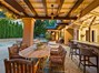 What a place for outdoor dining!