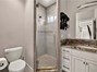 UPSTAIRS EN SUITE / PRIVATE BATH